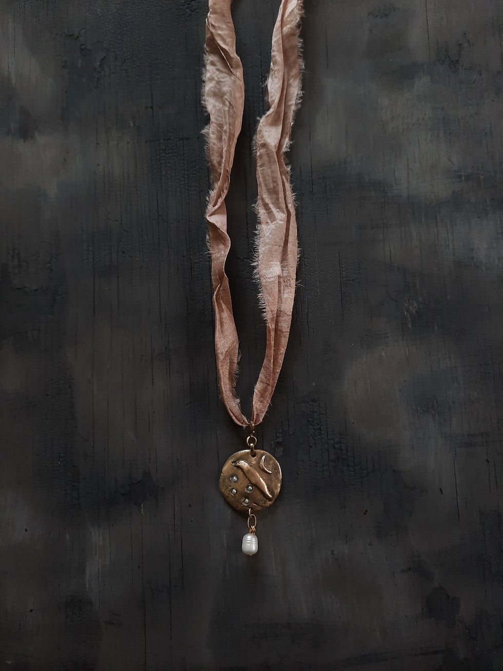 Thumbnail: Moonbird Pendant