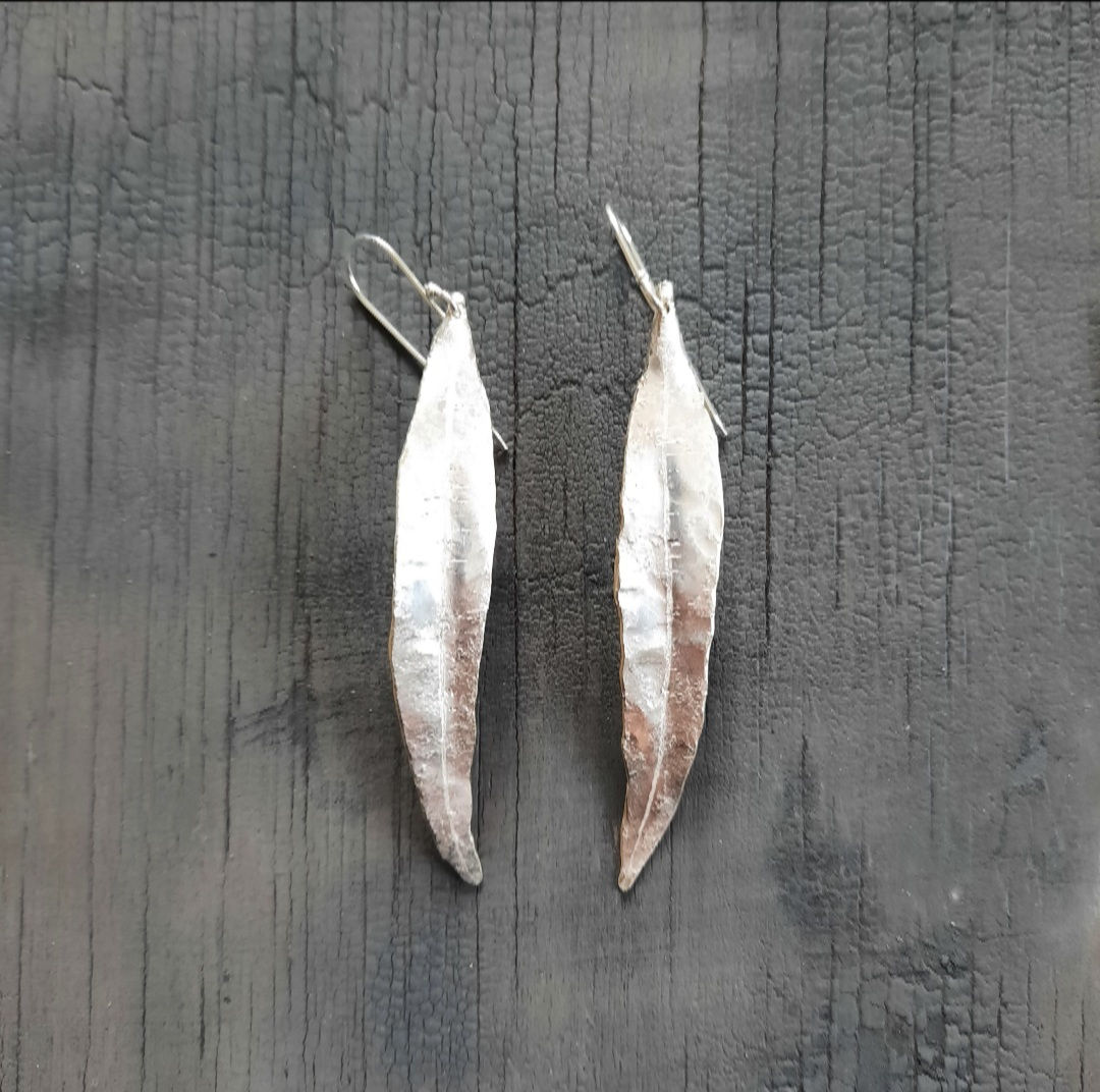 Maire Leaf Earrings - small