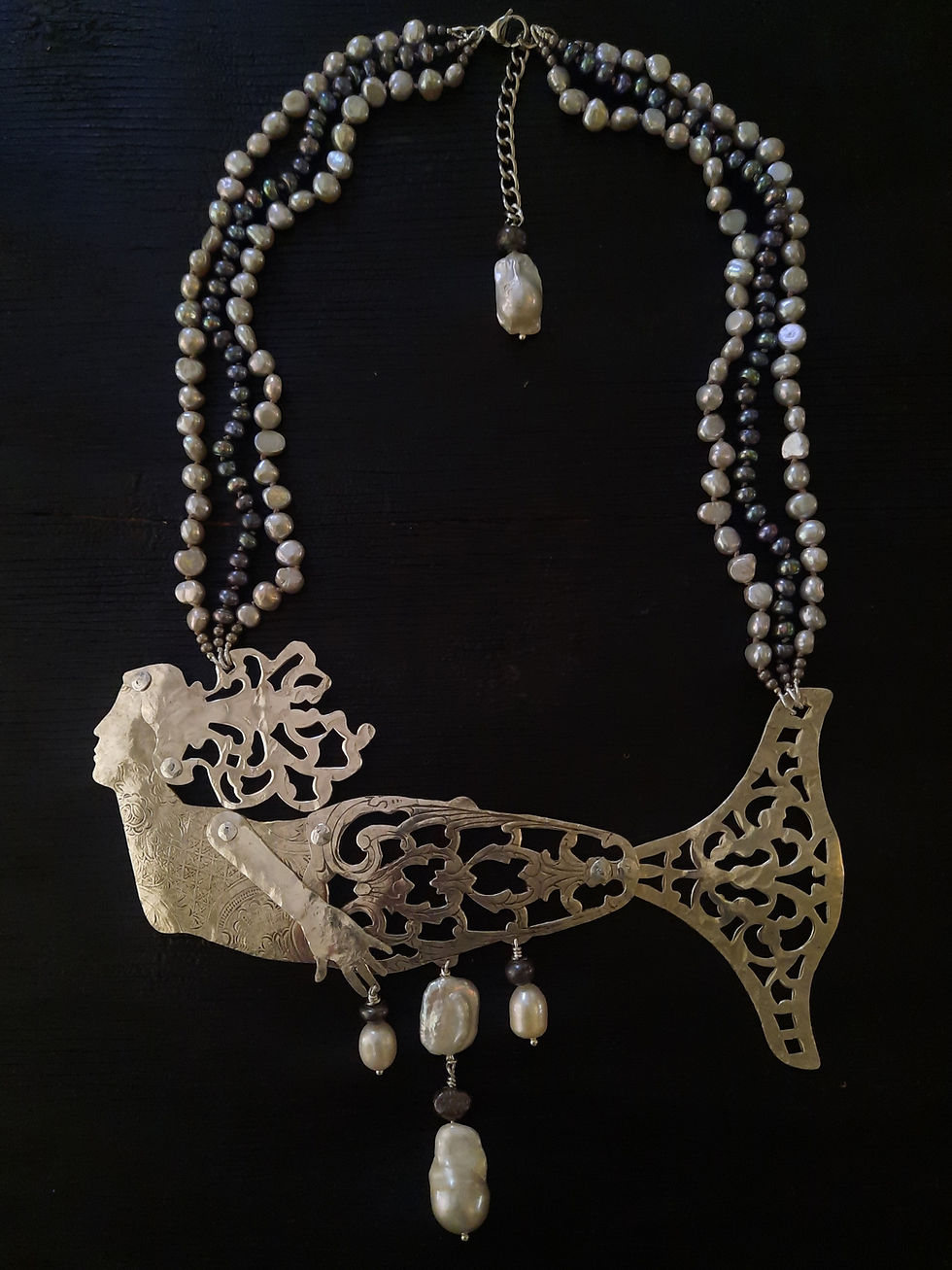 Thumbnail: Mermaid Necklace in Pearls