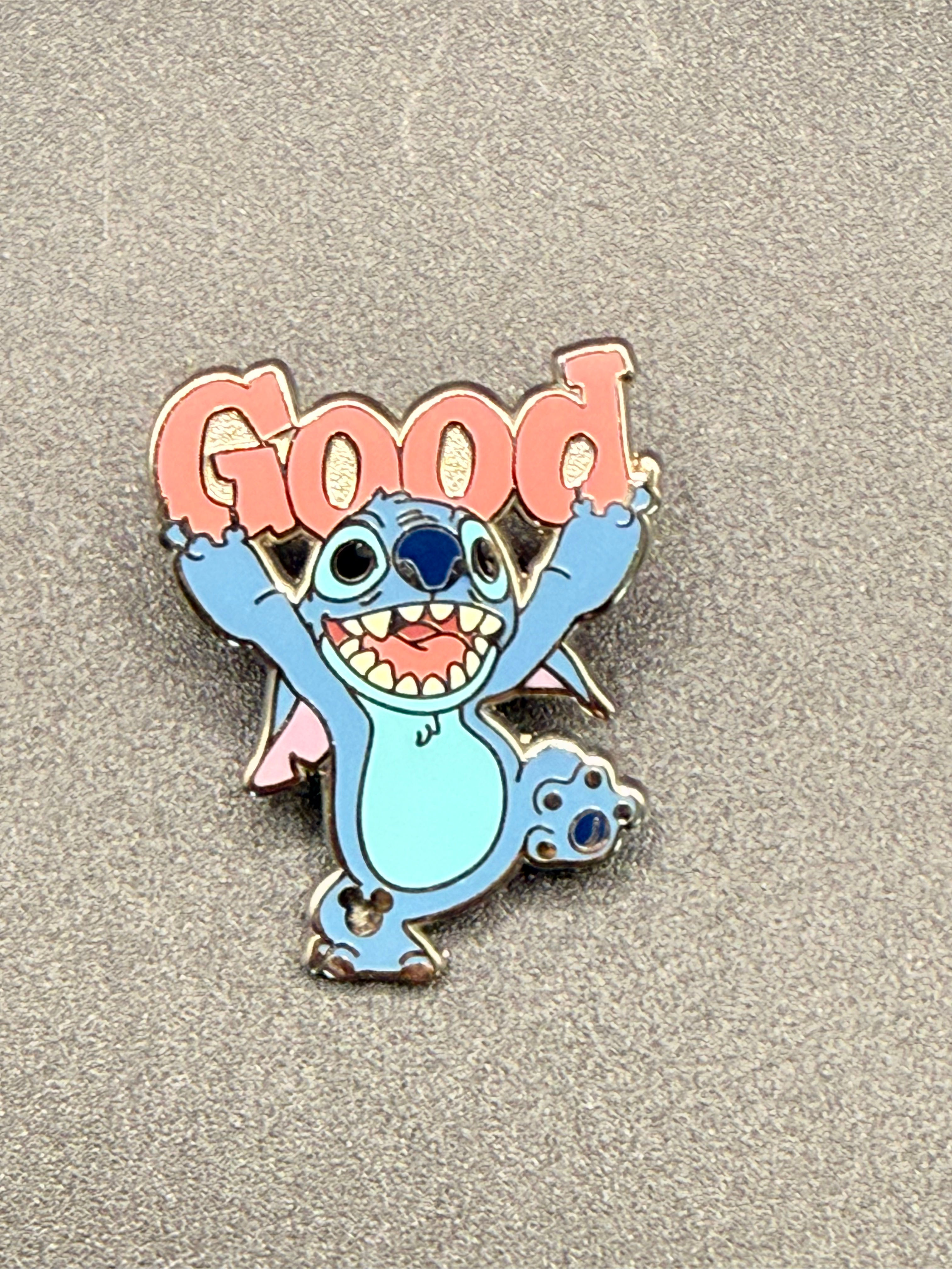 2010 Disney Hidden Mickey Characters Holding Good Collection - Stitch Pin