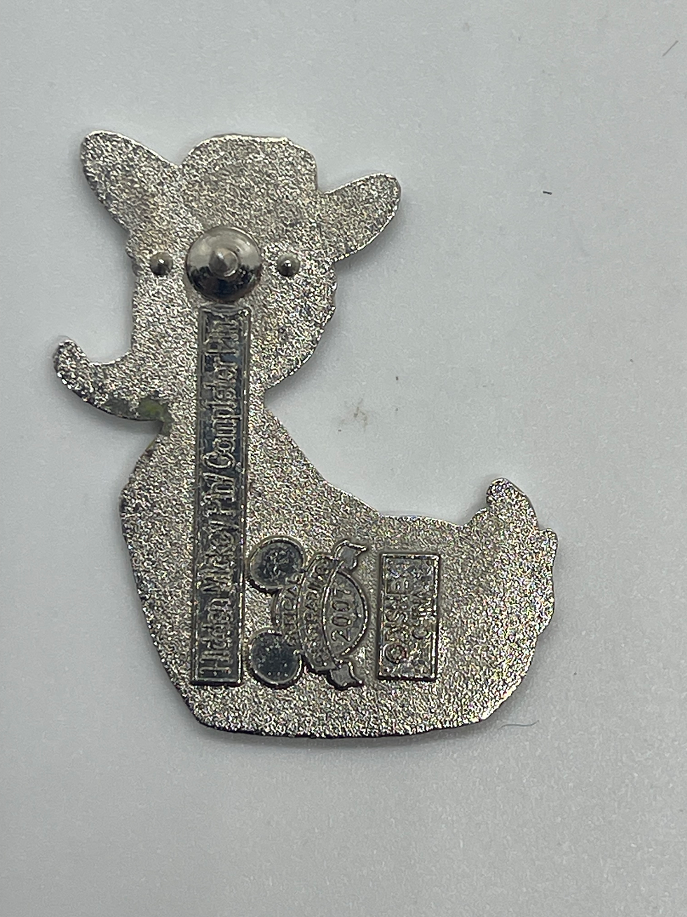 Thumbnail: Hidden Mickey Robber Duck Donalds Pirate Completer Pin