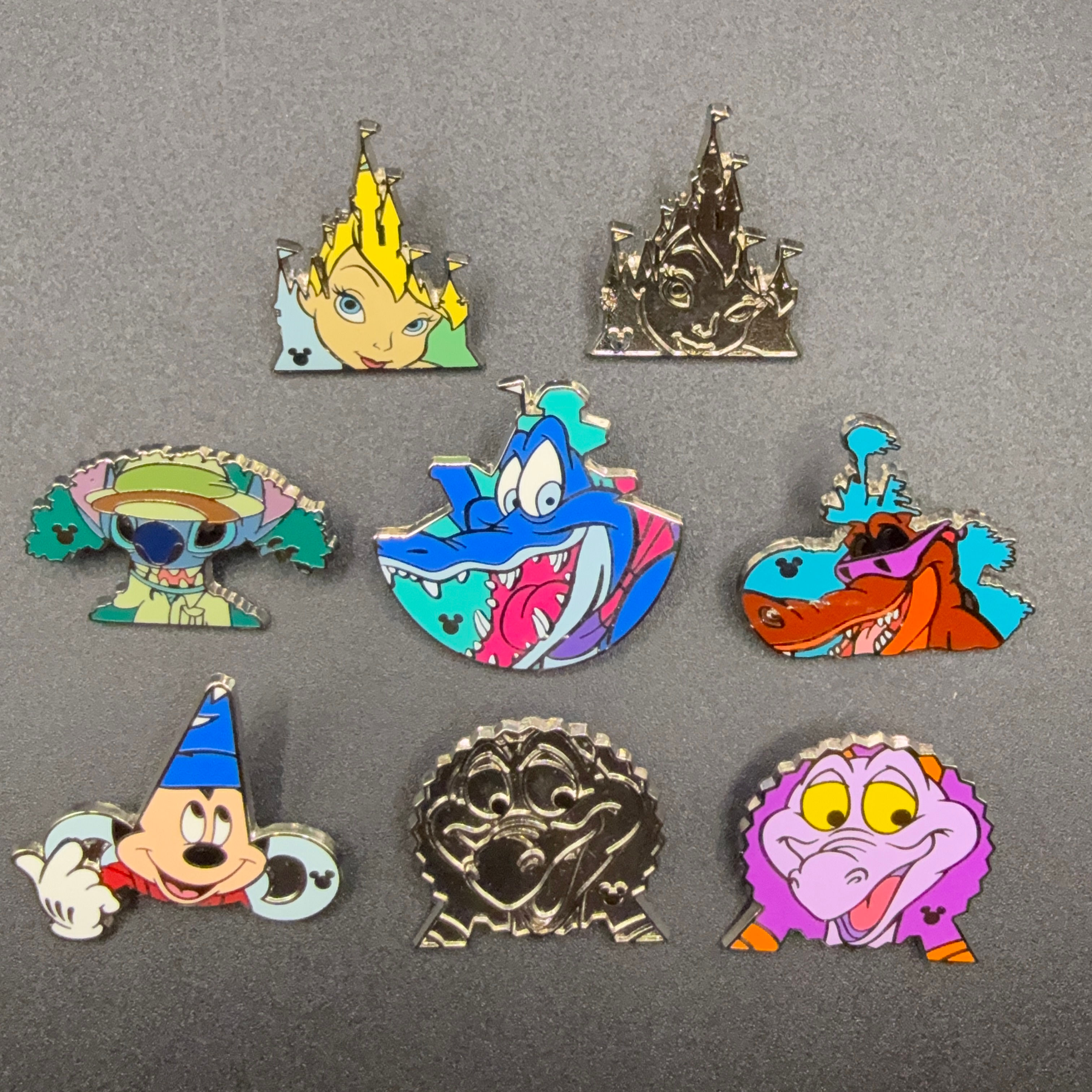 Disney Hidden Mickey Characters as Park Icons 8-Pin Complete Set