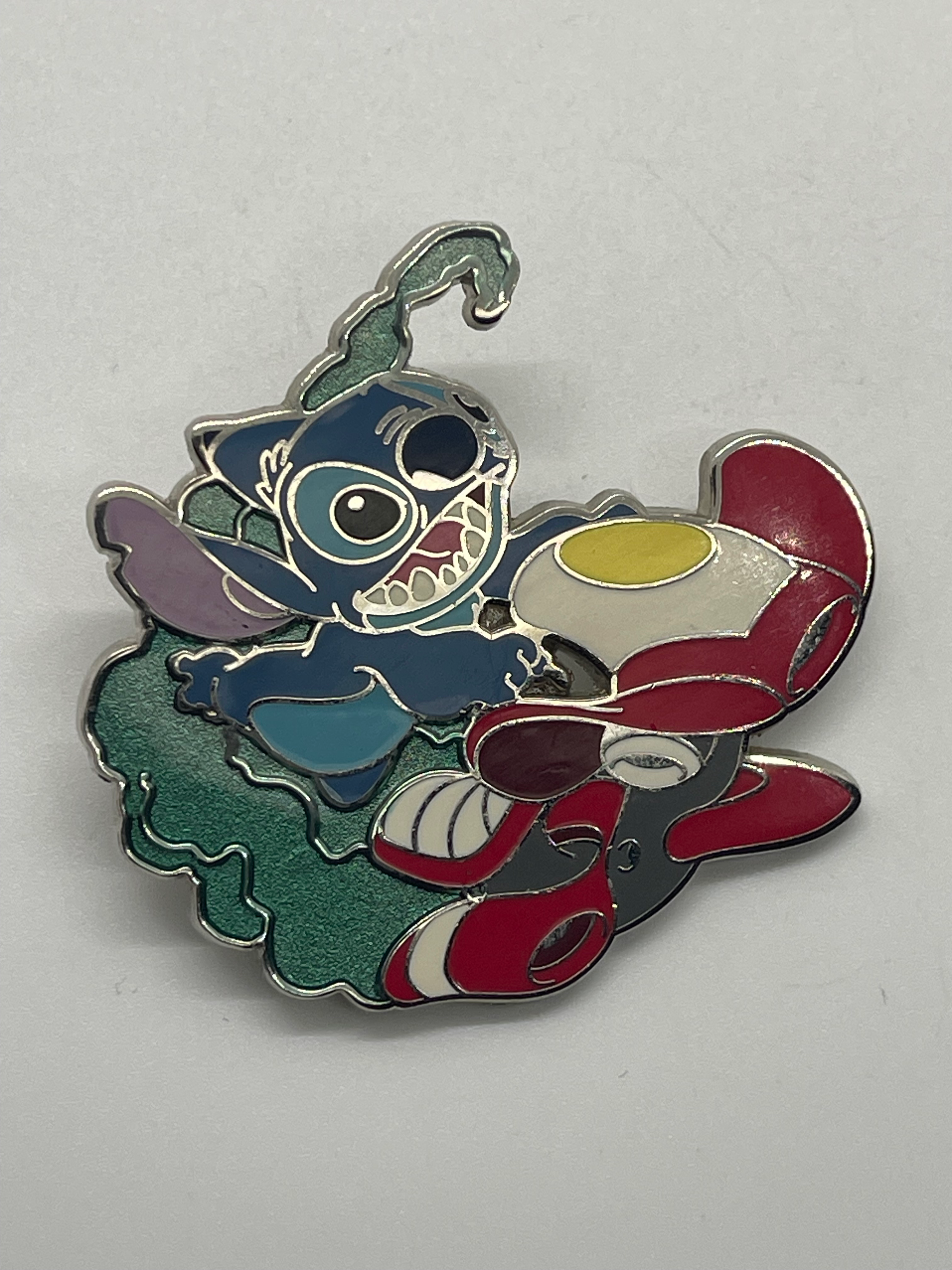 2008 Disney Stitch Experiment 626 - Stitch Riding a Spaceship Pin