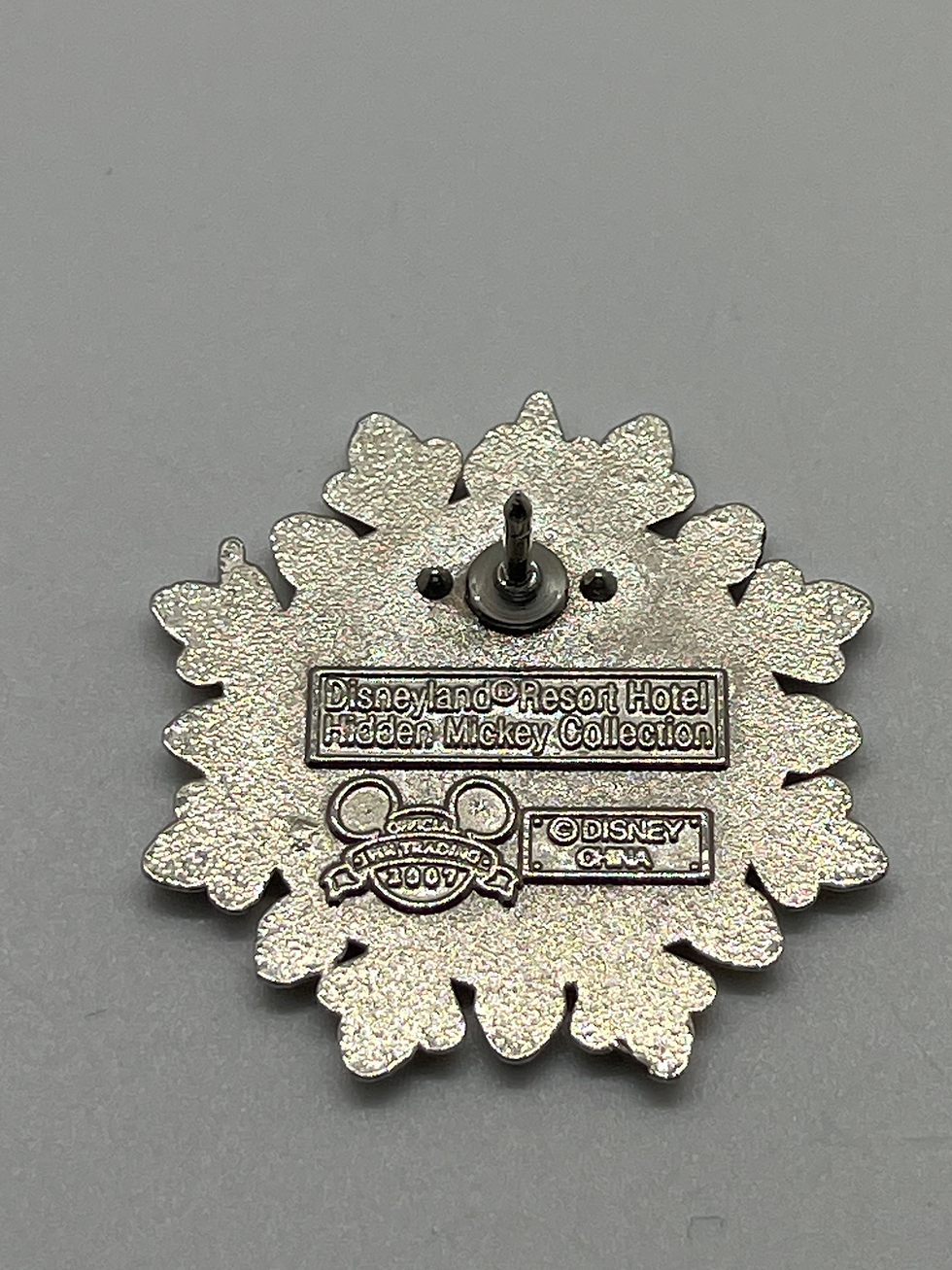 Thumbnail: 2007 Disney Hidden Mickey Snowflake Collection Fauna Pin