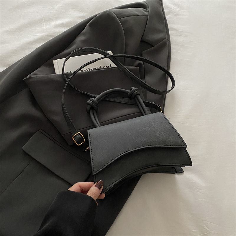 Seravique Timeless Square Purse Bag