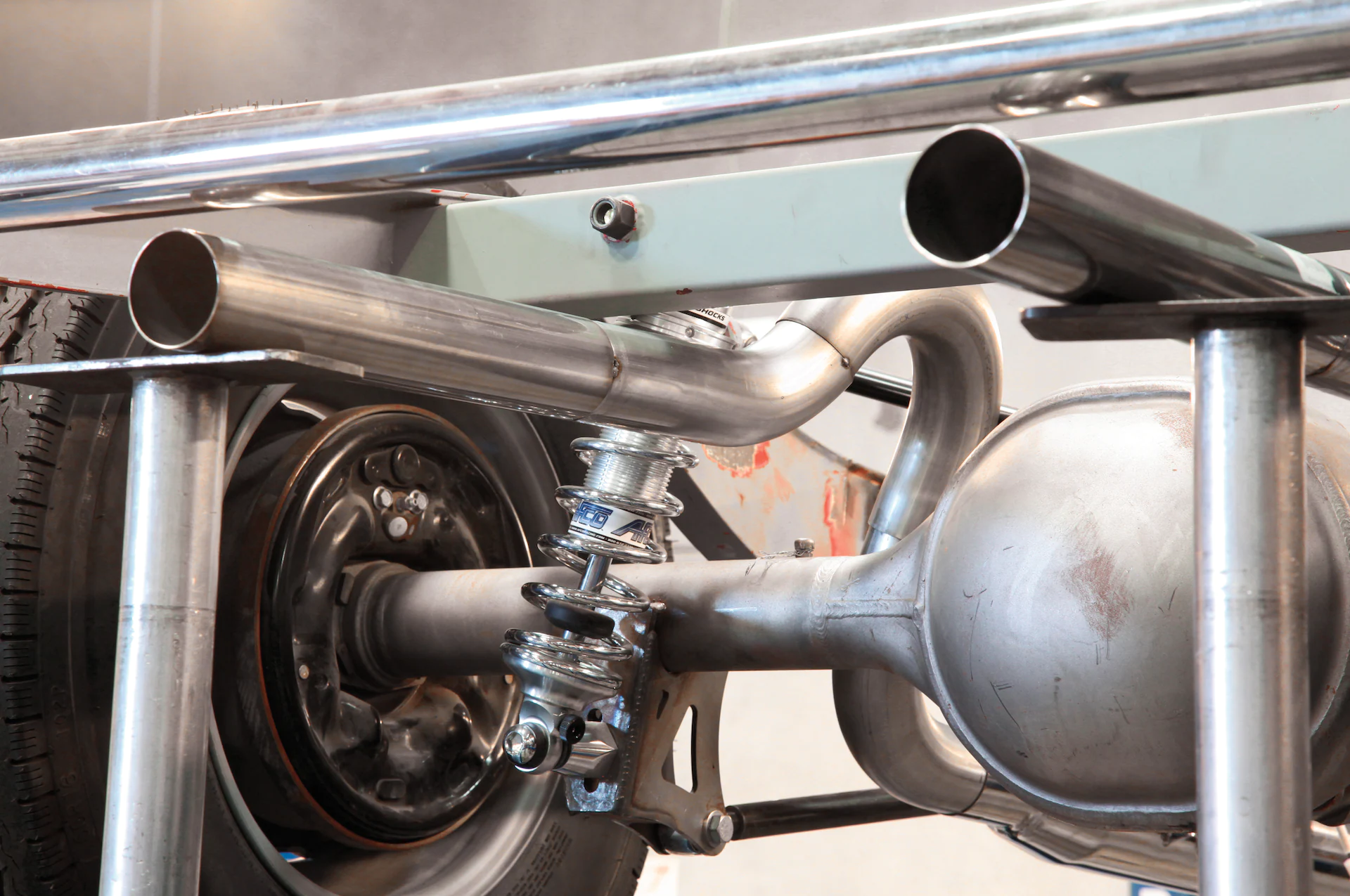 custom_pipe_bending_02.webp