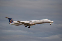 United Express Embraer ERJ-145