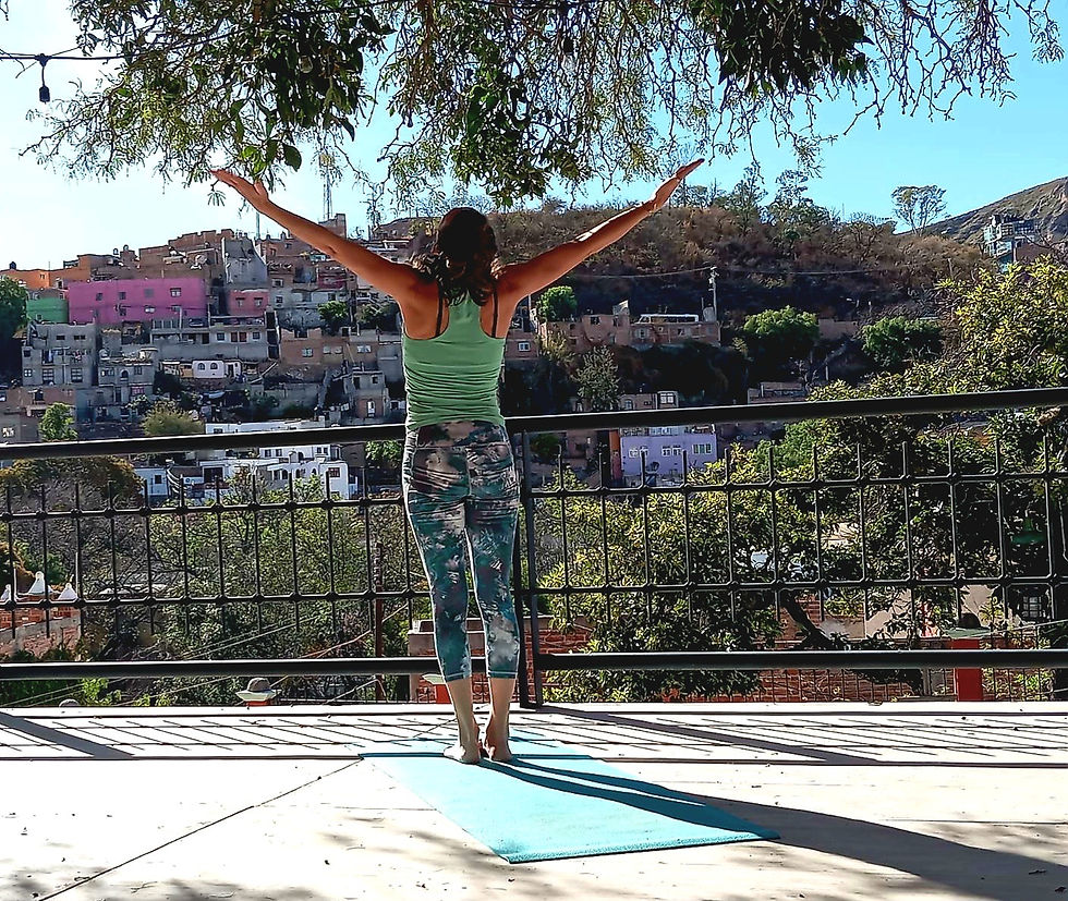 Die Vorteile von Iyengar Yoga im Alltag
