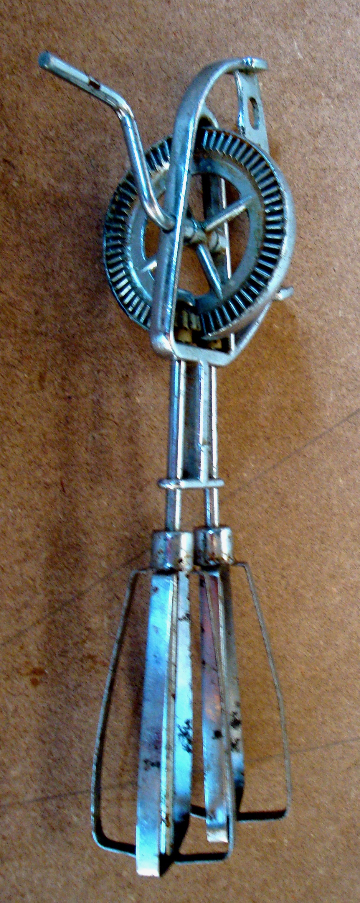 Fouet à manivelle