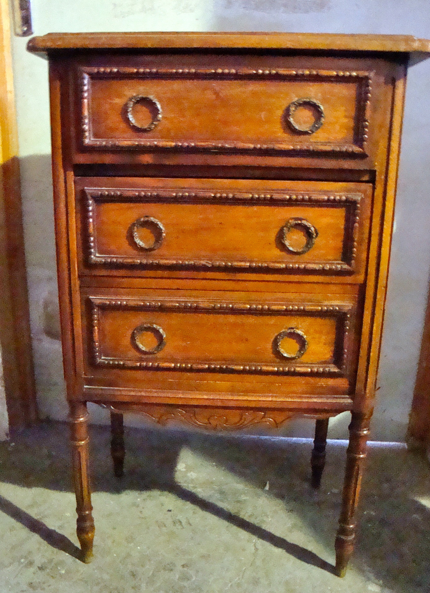 Table chevet