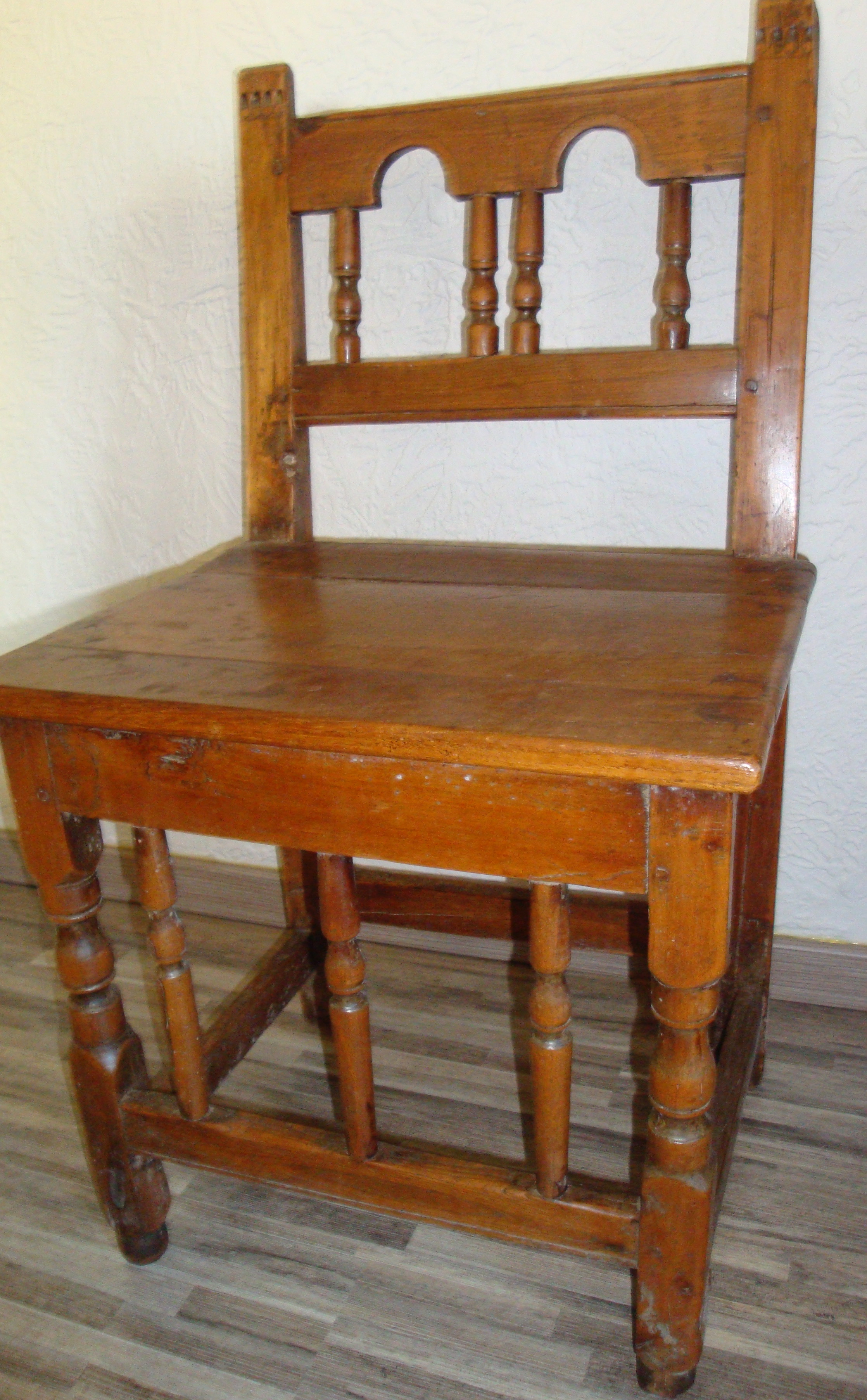 Petite chaise