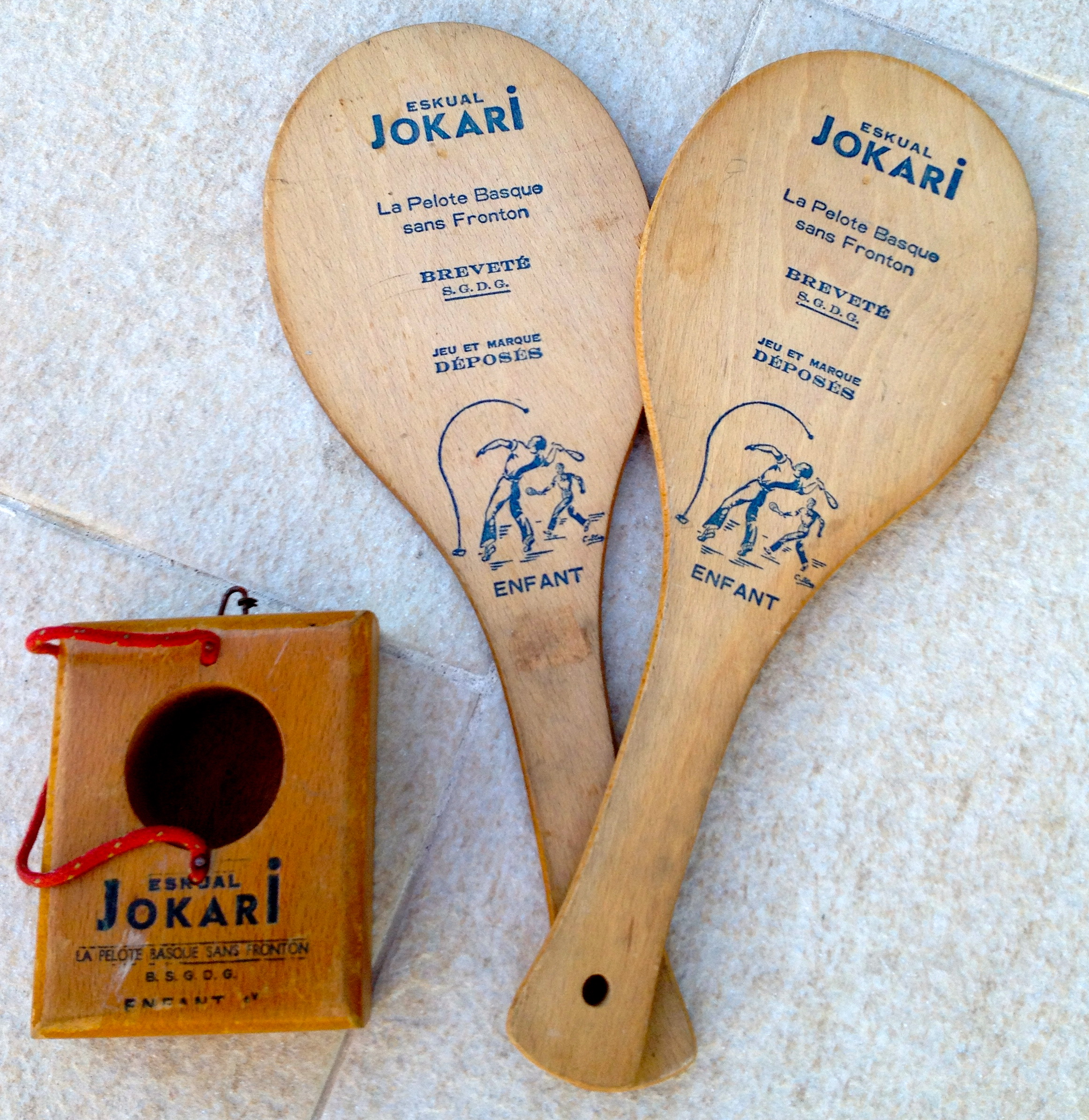Jeu de raquette Jokari