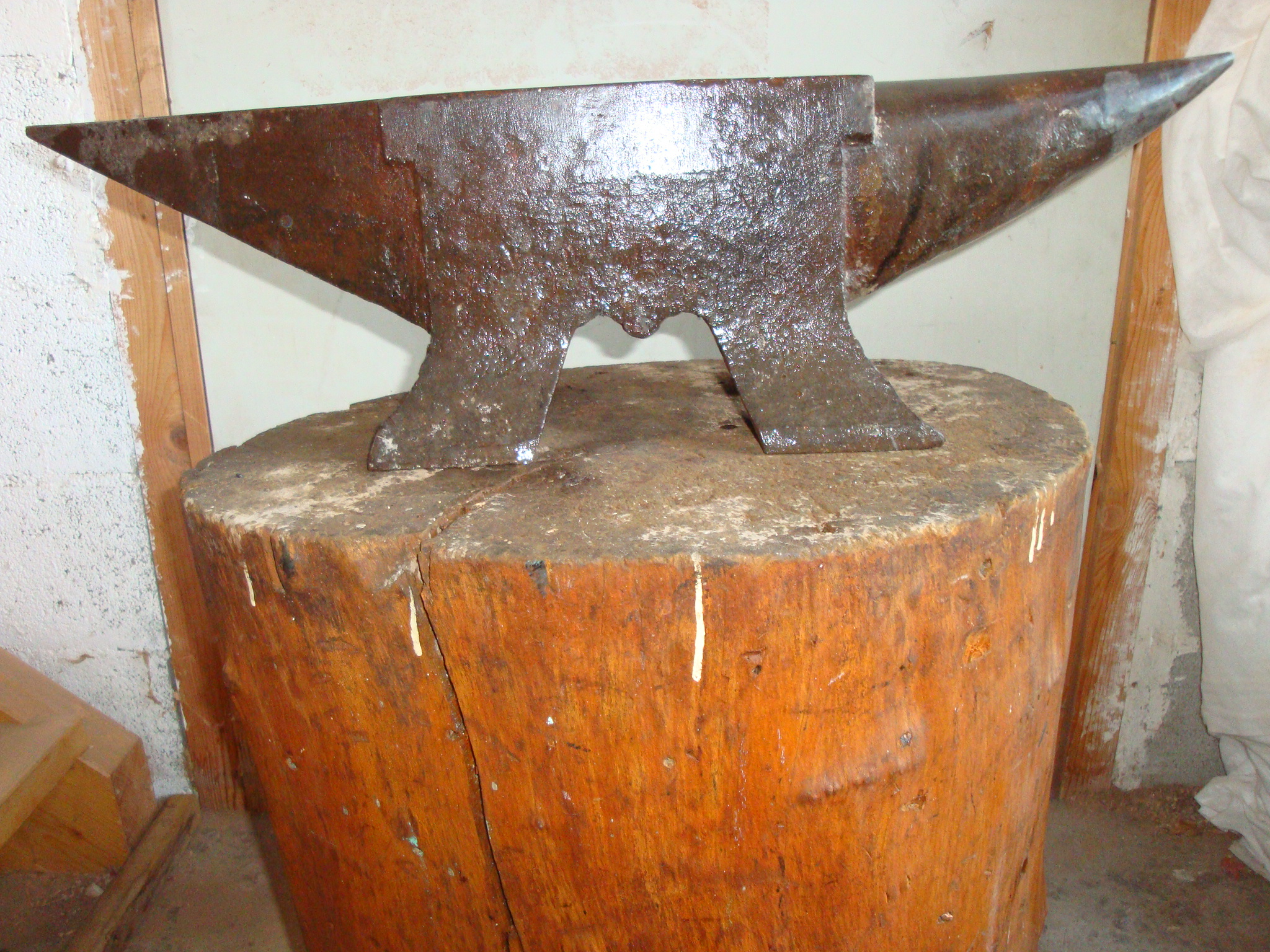 Enclume et son billot