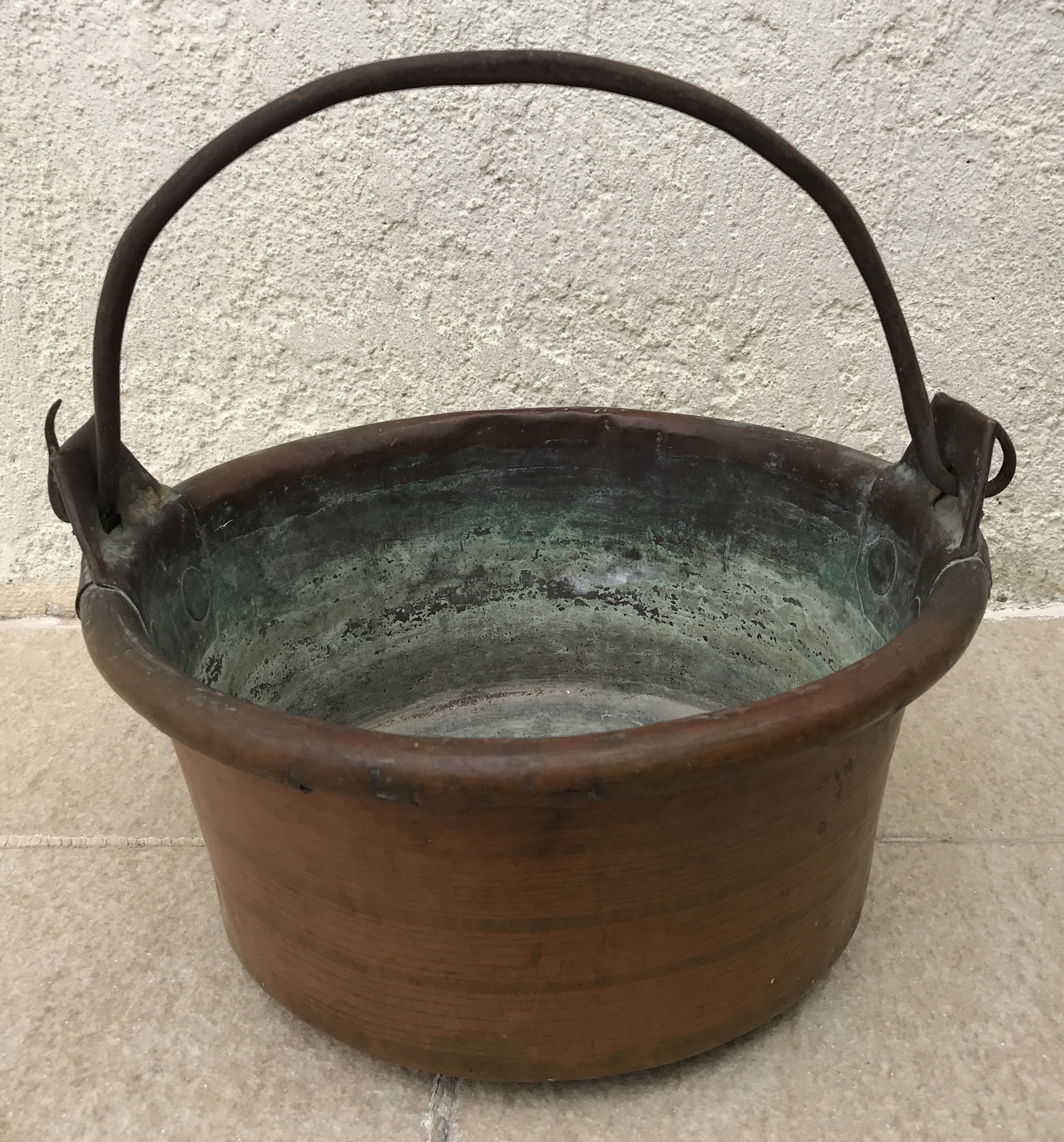Petit chaudron en cuivre