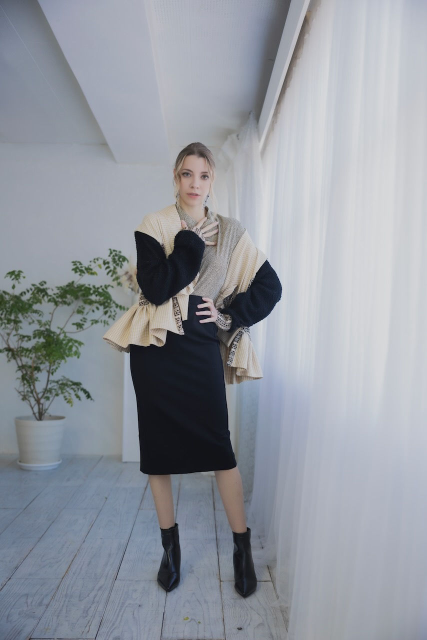 サムネイル： Classic Twist Drape