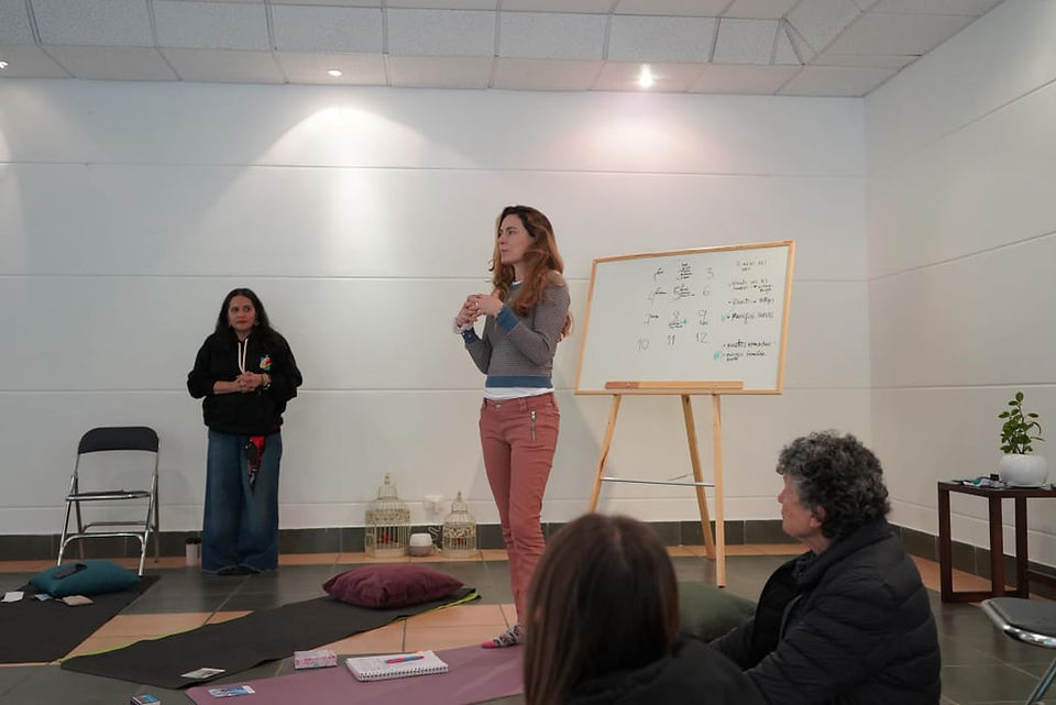 Paula Buriticá e Ivonne Casado, facilitadoras