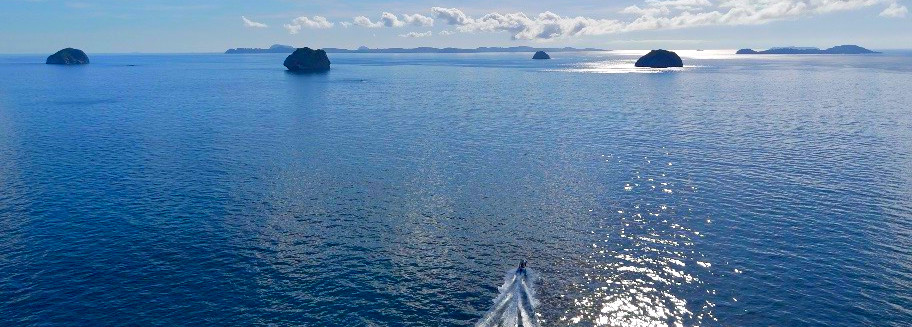 Les Quatre Frères dans l’archipel des Mitsio, lors de la traversée depuis Nosy Be