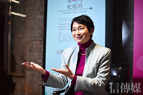 1639374284_100098_cropped_38_1639374268_100098_main_台灣女性生涯發展協會陳若玲專訪(攝影/趙世勳)11.jfif