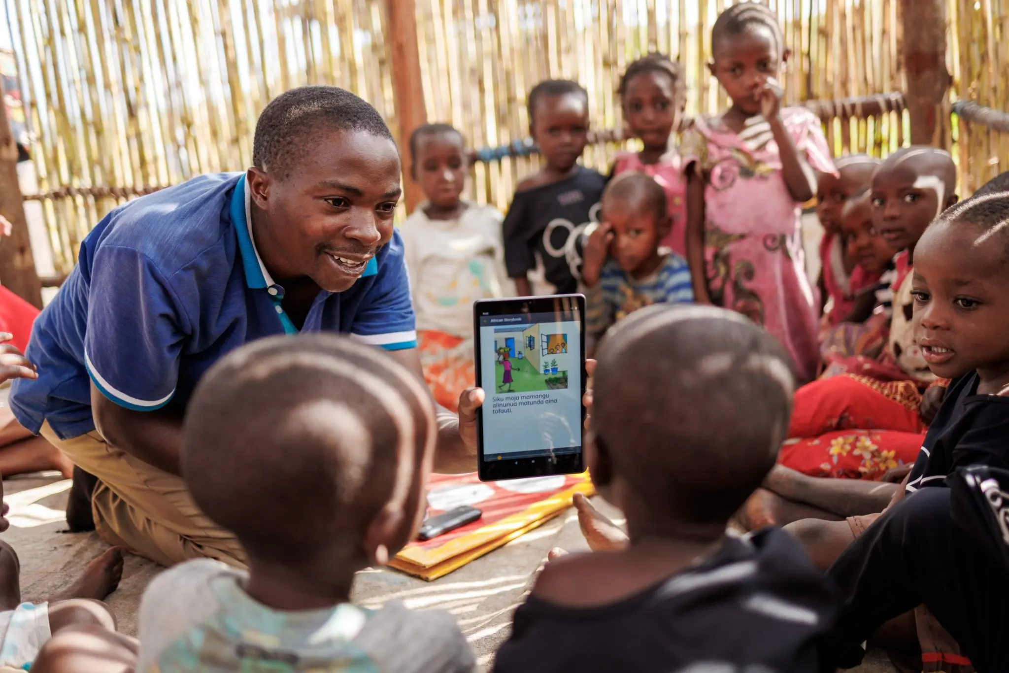 Children-learning-with-Lenovo-tablets-Photo-credit-Theirworld-and-Mara-Mambo-Media_resize-