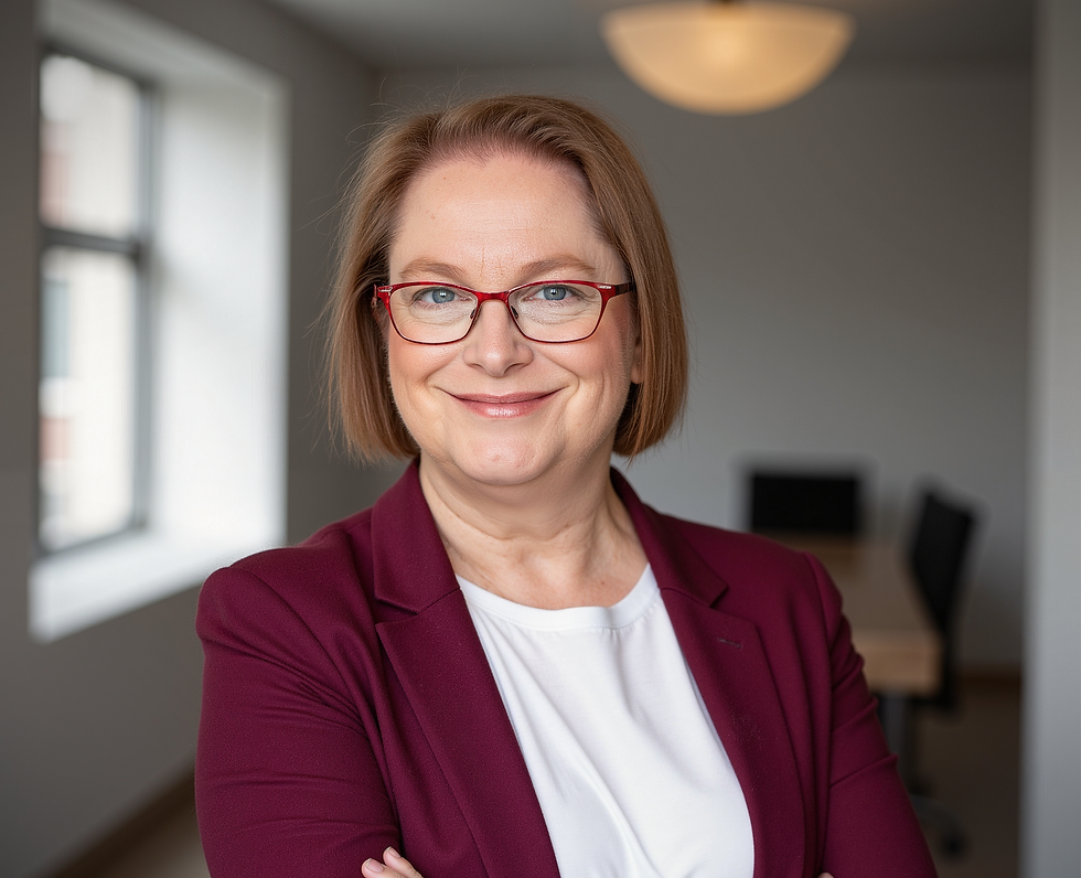 Debra Dumouchel Headshot (2)