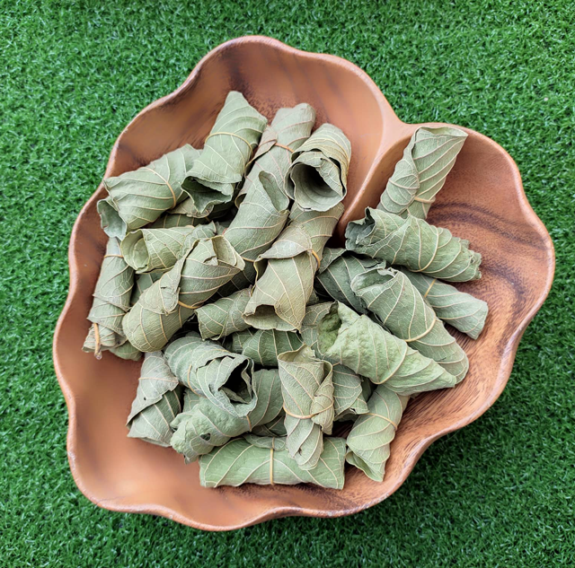 Thumbnail: Guava Leaf Tea (100pcs)/ 100% Organic Natural Farm-Grown leaves