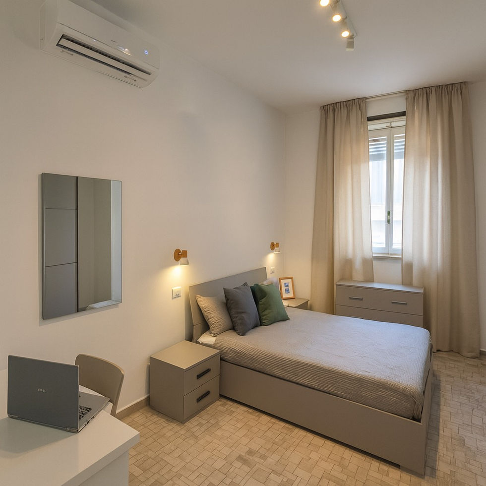 Ristrutturazione e interior design camera da letto a Milano, con arredi moderni, illuminazione e pavimento a mosaico - SHC Brothers