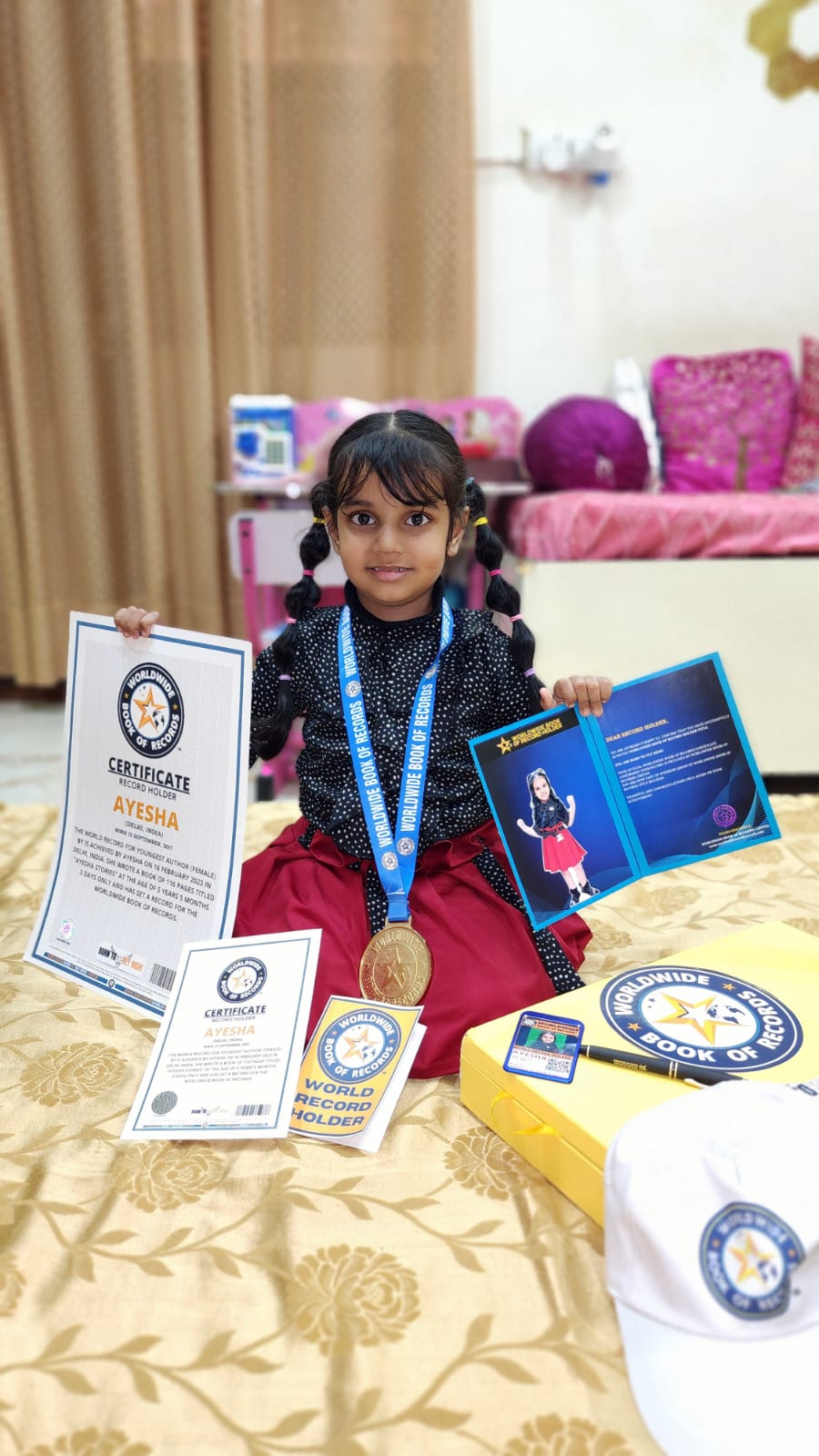 Youngest Author Female World Record By Ayesha Of Delhi India Youngest Author Female World Record By Ayesha Of Delhi India