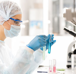 klinická farmacie.jpg