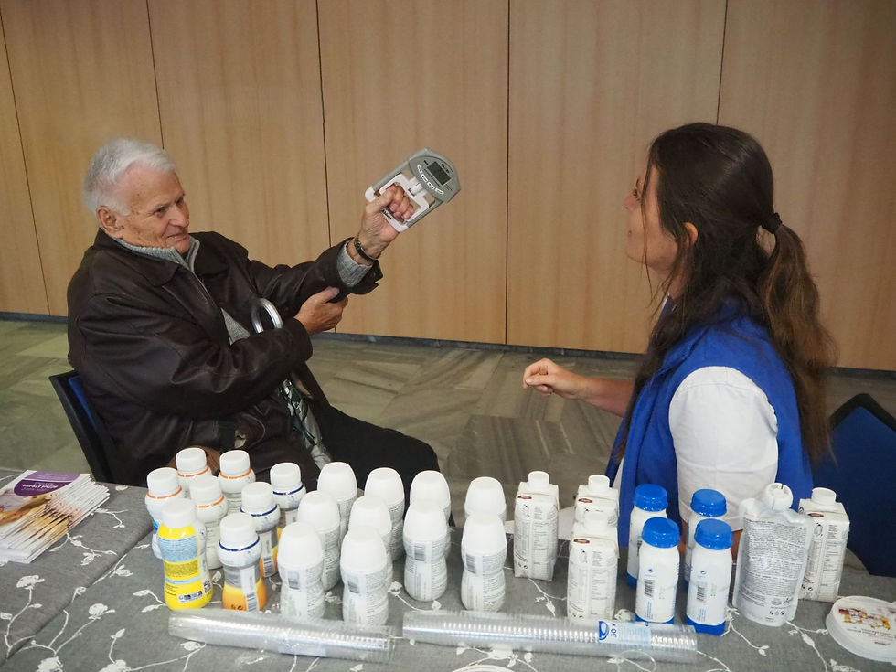 Konzultovat výživu se zastavil také pětaosmdesátiletý pan Karel.