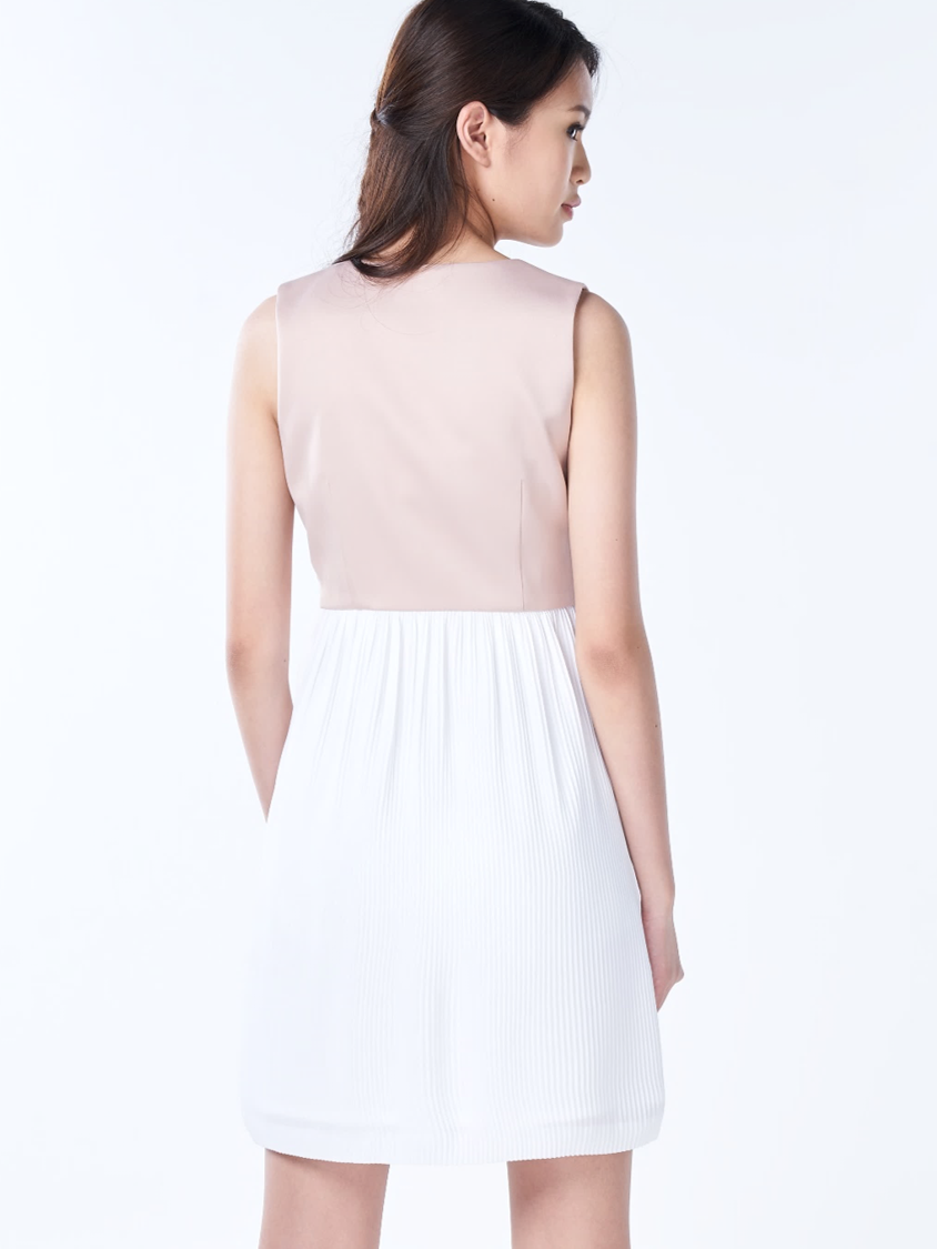 Thumbnail: Budo Coral : Mini Pleated Dress