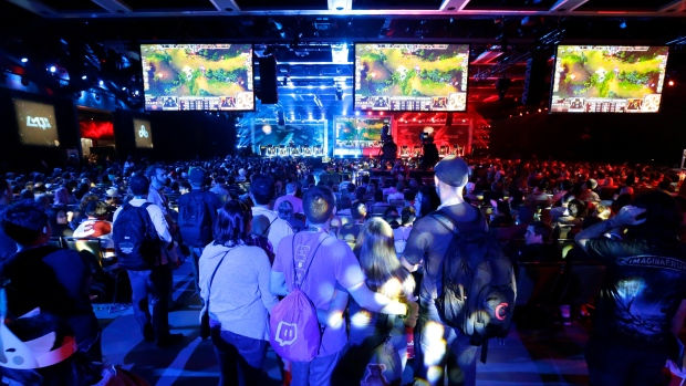 Saint John teen looks to climb the ranks in pro gaming