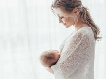 Dentini e allattamento - guida per neomamme