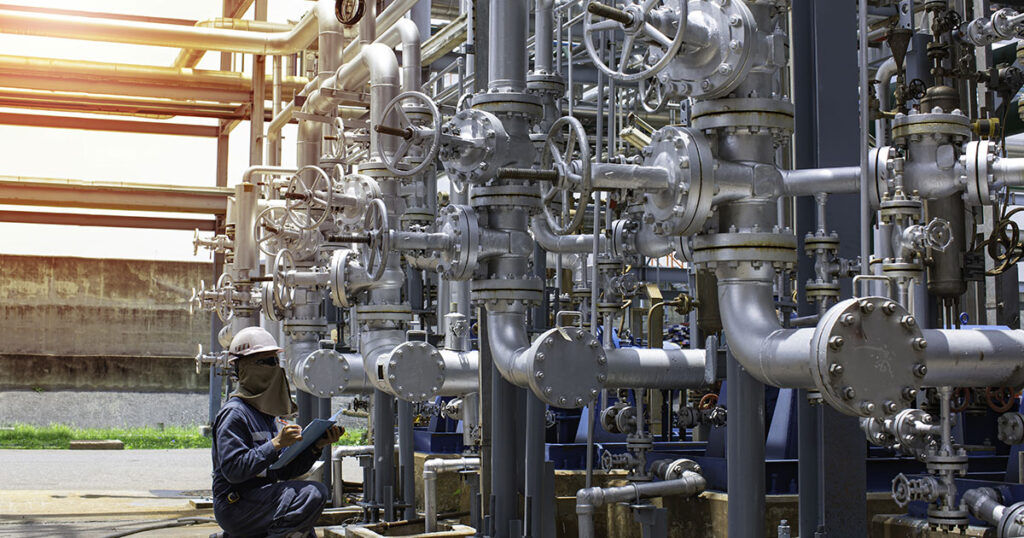 petroleo-spinox-1024x538.jpg