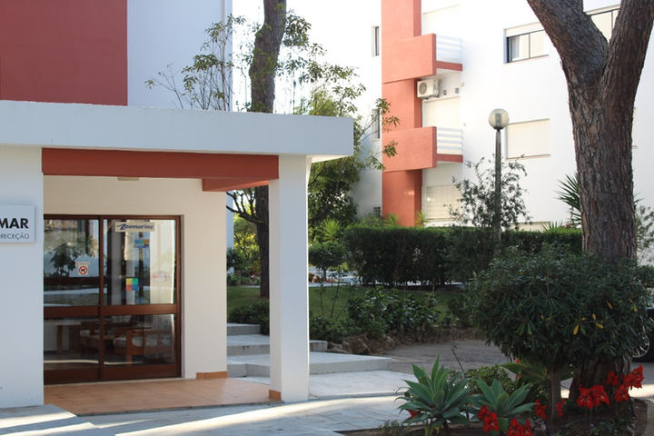 M.M. WHITE - T2 (1).jpg