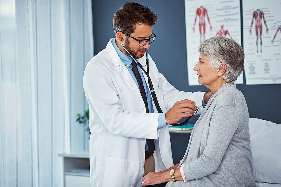 A importância do acompanhamento nas consultas médicas