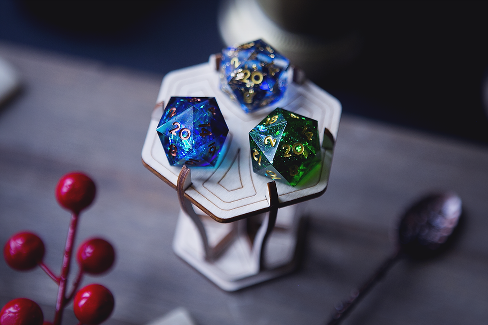 Thumbnail: Dungeons and Dragons D20 Plinth - Praise the natural 20