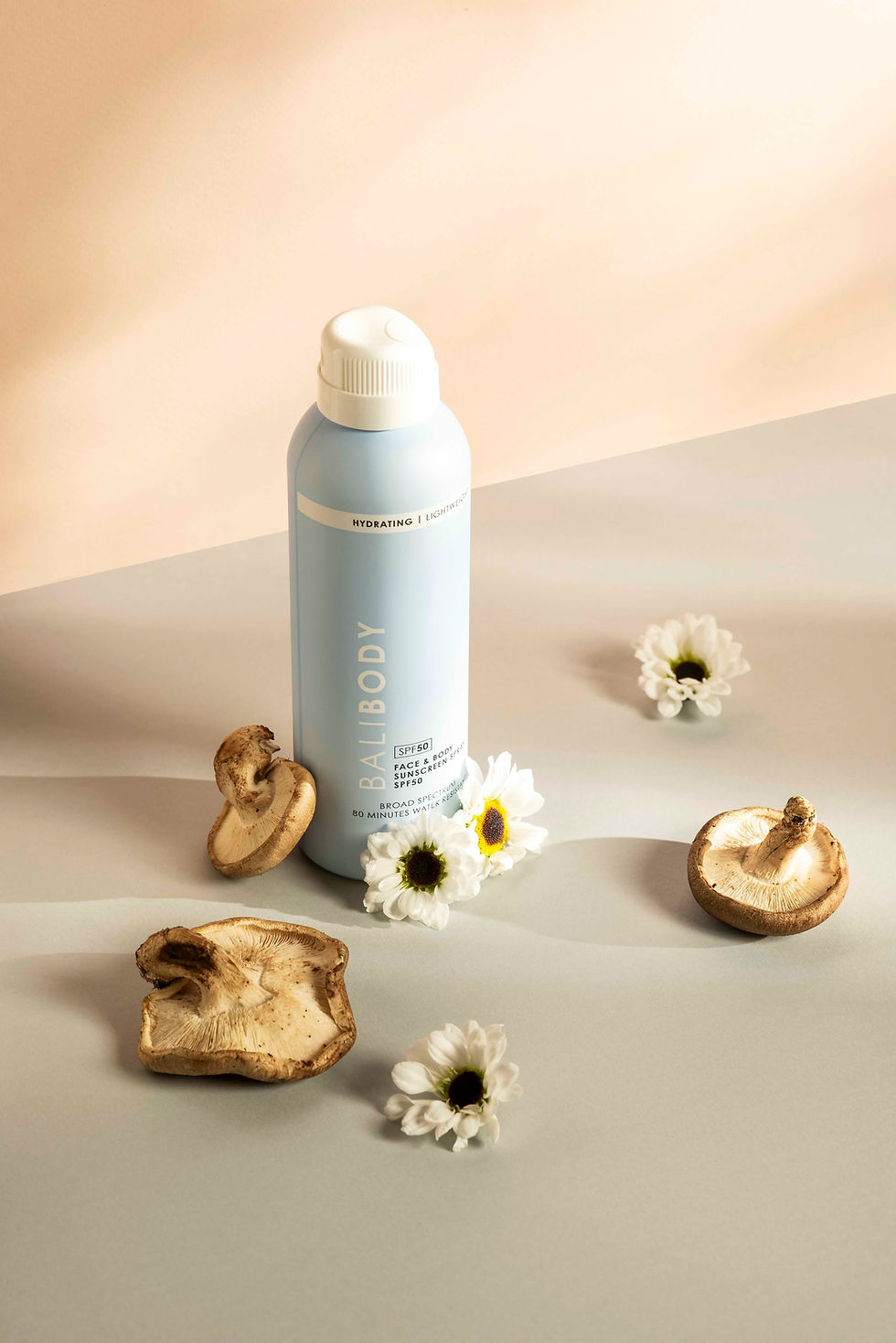 Dirección de Arte ; Interiores / Objetos / Marcas