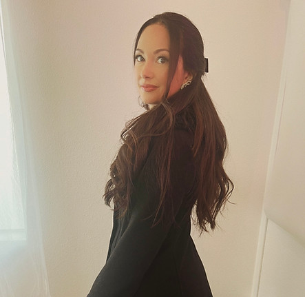 Angela Photo Option 2.jpg