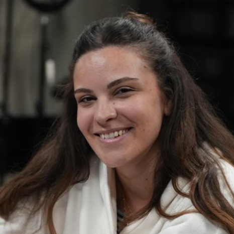 Yazarın fotoğrafı: Buse Torun