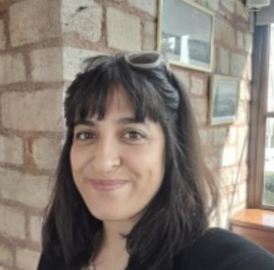 Yazarın fotoğrafı: Ezgi Görgü