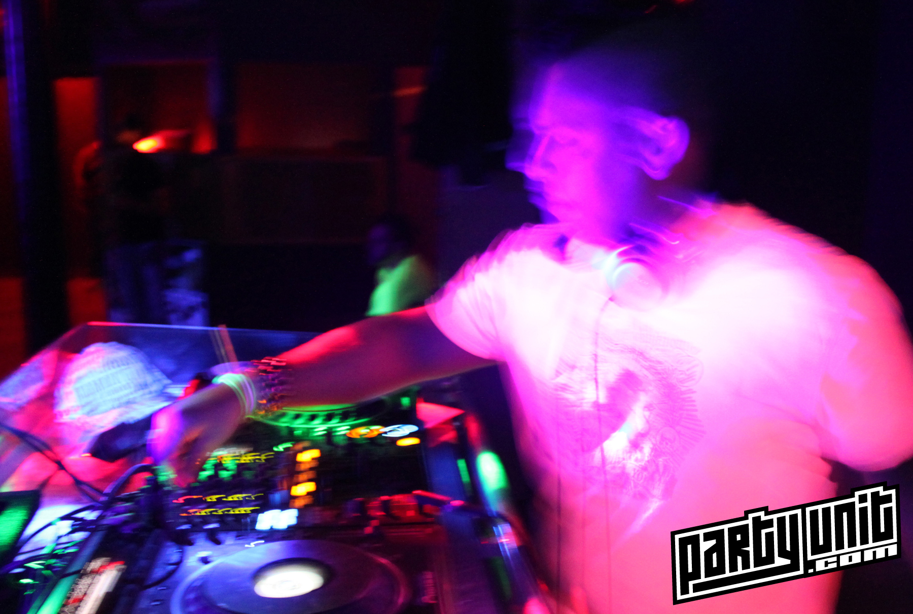 Party Unit - Glow Party