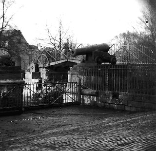 Blue-Bridge-1920.jpg