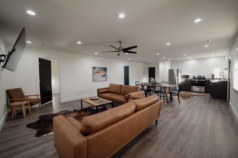 Riverfront Cabins in WRTC Flippin, Ar