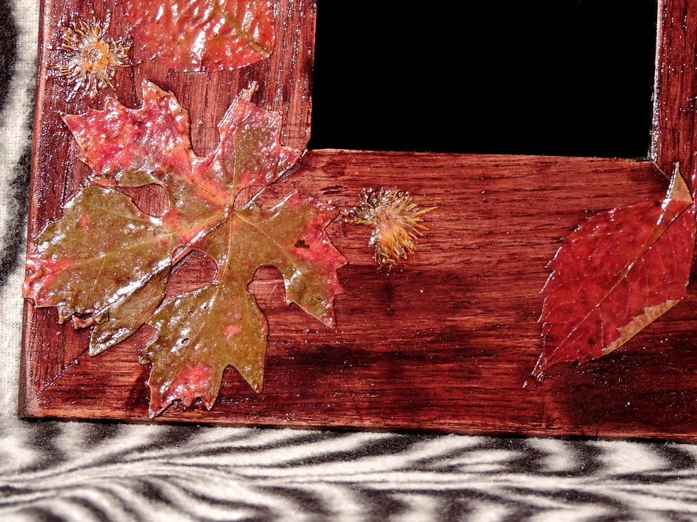 Miniatura: Specchio decorato con fiori secchi
