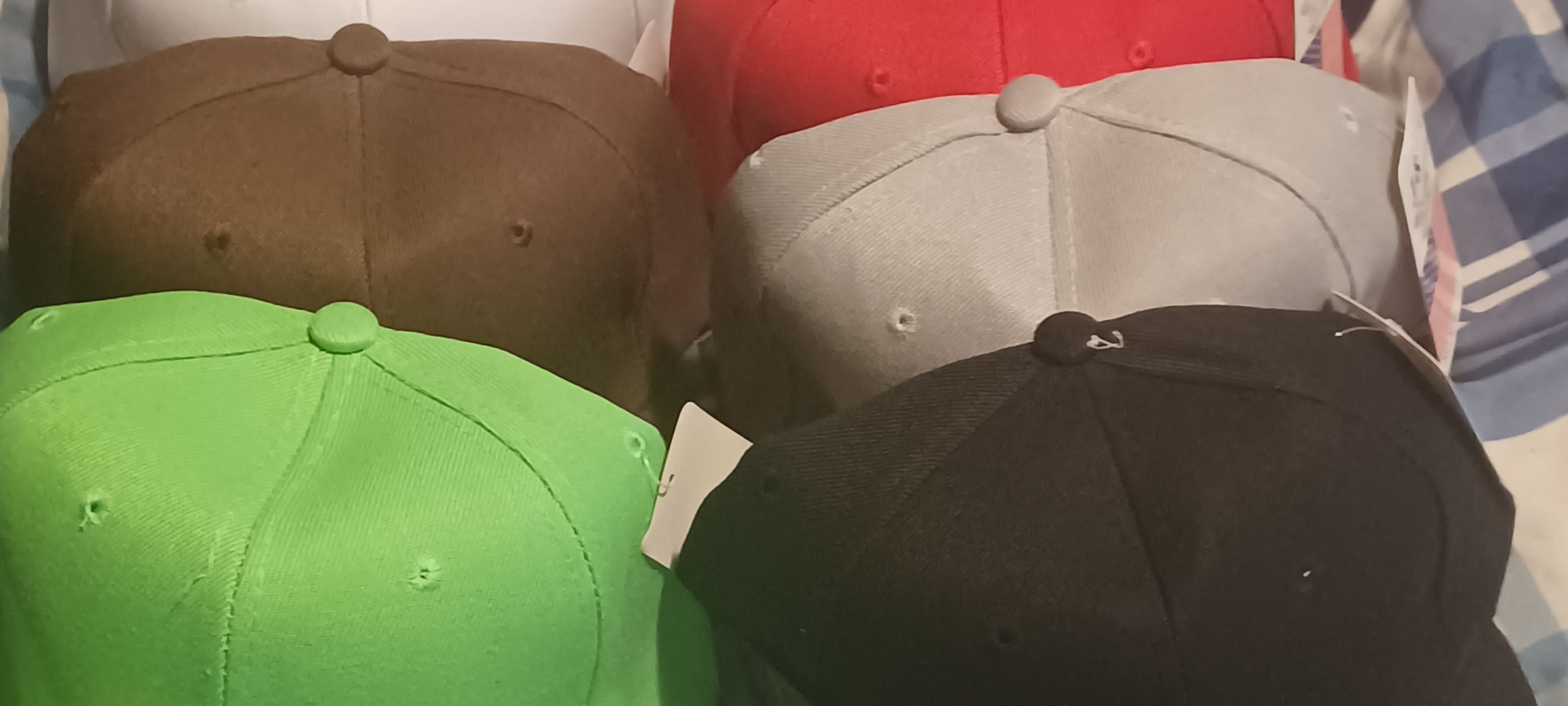 Snapback hip hop hat