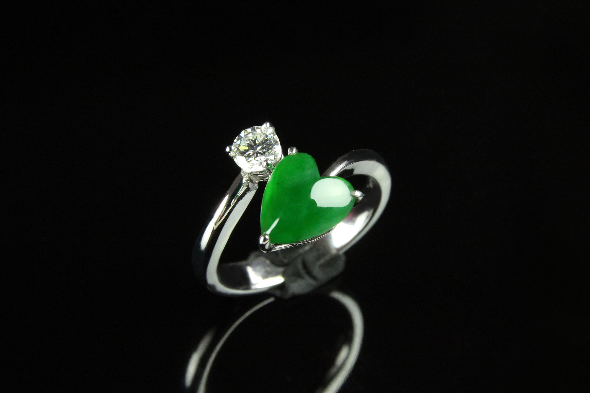 《經典》愛心單鑽戒指-A級翡翠-JR00136