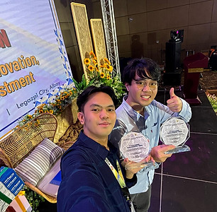 YSF selfie RJ and Tim 1.jpg