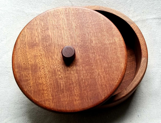 Sapelle and Black Walnut.jpg