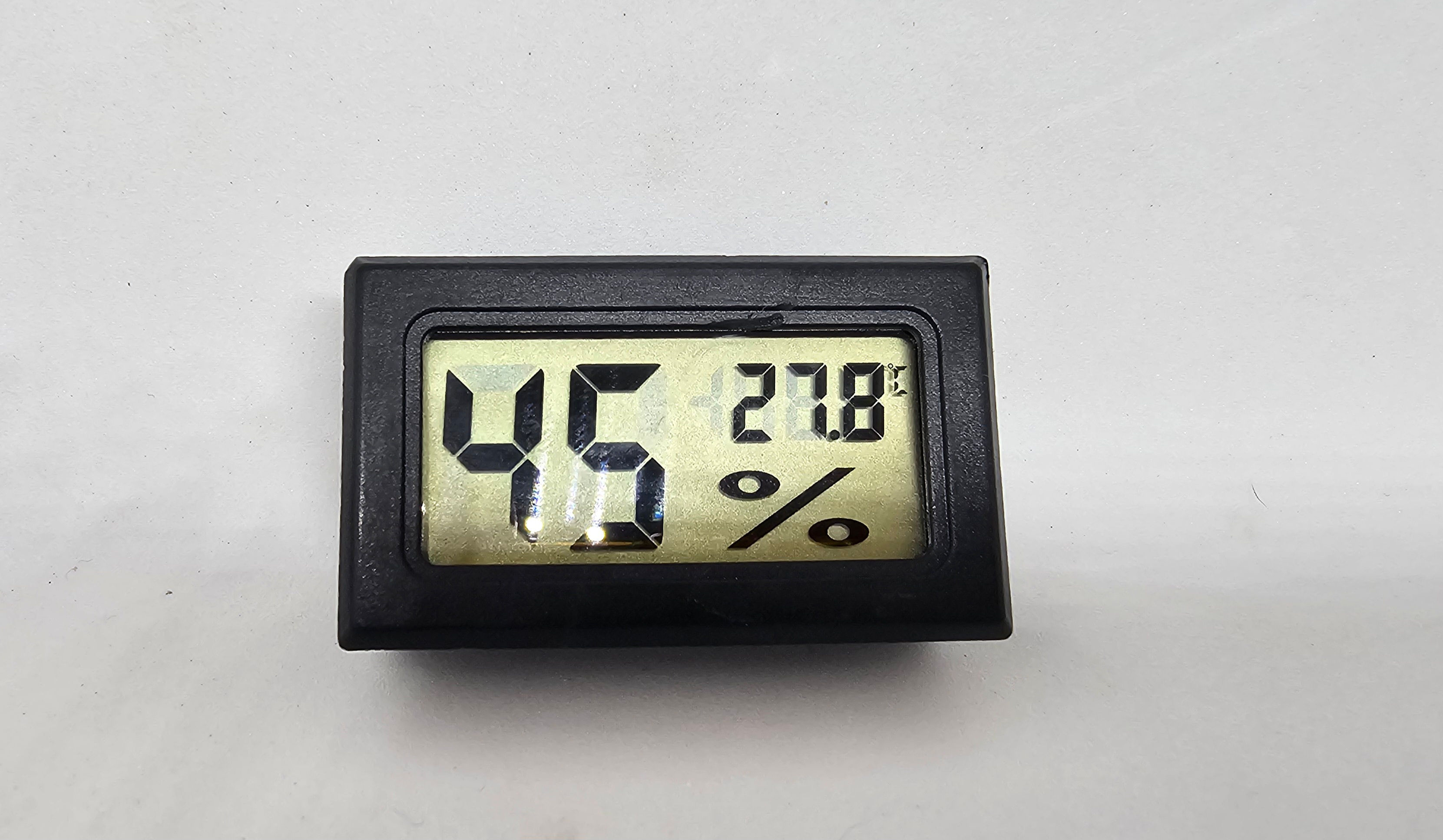 Digital Humidity and Temperature reader