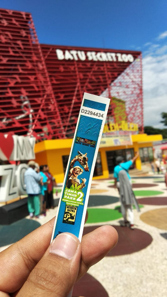 Cerpen Pengalaman Liburan Ke Malang Sketsa